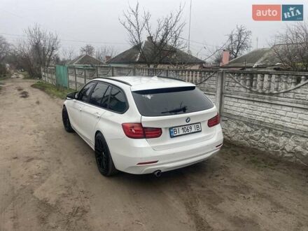 Белый БМВ 3 Серия, объемом двигателя 2 л и пробегом 217 тыс. км за 15000 $, фото 1 на Automoto.ua