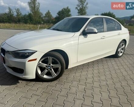 Белый БМВ 3 Серия, объемом двигателя 2 л и пробегом 209 тыс. км за 11000 $, фото 1 на Automoto.ua