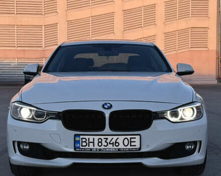 Белый БМВ 3 Серия, объемом двигателя 2 л и пробегом 207 тыс. км за 11500 $, фото 1 на Automoto.ua