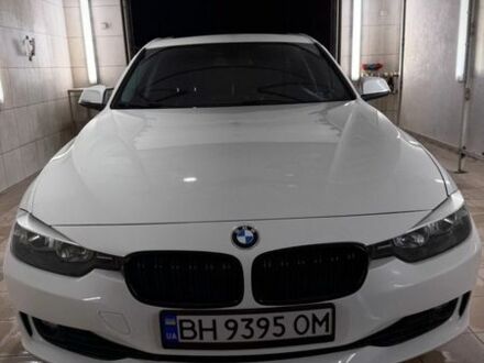 Белый БМВ 3 Серия, объемом двигателя 2 л и пробегом 211 тыс. км за 12200 $, фото 1 на Automoto.ua