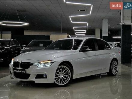 Белый БМВ 3 Серия, объемом двигателя 2 л и пробегом 156 тыс. км за 15399 $, фото 1 на Automoto.ua