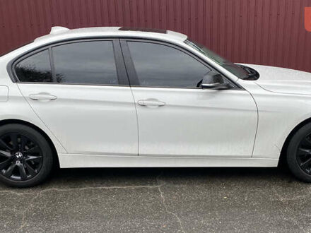 Белый БМВ 3 Серия, объемом двигателя 2 л и пробегом 174 тыс. км за 16500 $, фото 1 на Automoto.ua