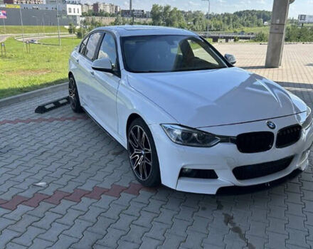 Білий БМВ 3 Серія, об'ємом двигуна 2 л та пробігом 130 тис. км за 15500 $, фото 1 на Automoto.ua
