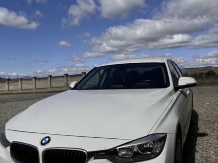 БМВ 3 Серія 2015 у Тячеве на Automoto.ua Білий БМВ 3 Серія, об'ємом двигуна 2 л та пробігом 240 тис. км за 15366 $, фото 1 на Automoto.ua