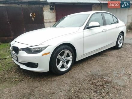 Белый БМВ 3 Серия, объемом двигателя 2 л и пробегом 141 тыс. км за 13700 $, фото 1 на Automoto.ua