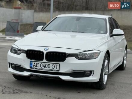 БМВ 3 Серия 2015 в Днепре (Днепропетровске) на Automoto.ua Белый БМВ 3 Серия, объемом двигателя 2 л и пробегом 219 тыс. км за 12999 $, фото 1 на Automoto.ua