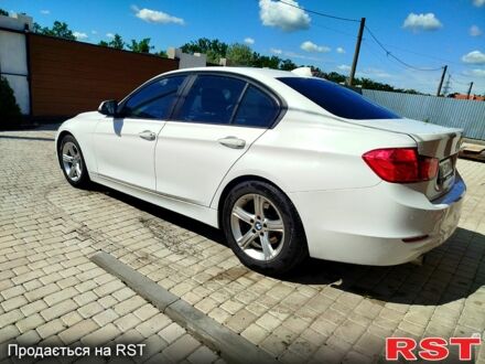 Белый БМВ 3 Серия, объемом двигателя 2 л и пробегом 160 тыс. км за 10700 $, фото 1 на Automoto.ua