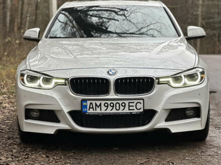 Белый БМВ 3 Серия, объемом двигателя 2 л и пробегом 142 тыс. км за 17500 $, фото 1 на Automoto.ua