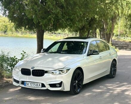 Белый БМВ 3 Серия, объемом двигателя 2 л и пробегом 185 тыс. км за 14350 $, фото 1 на Automoto.ua