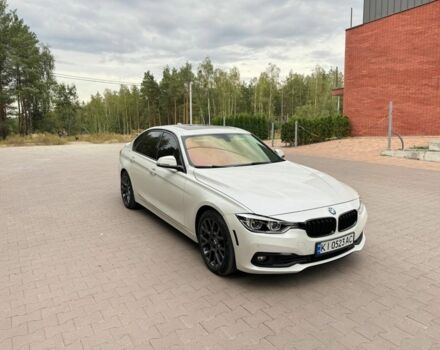 Білий БМВ 3 Серія, об'ємом двигуна 2 л та пробігом 124 тис. км за 19500 $, фото 1 на Automoto.ua