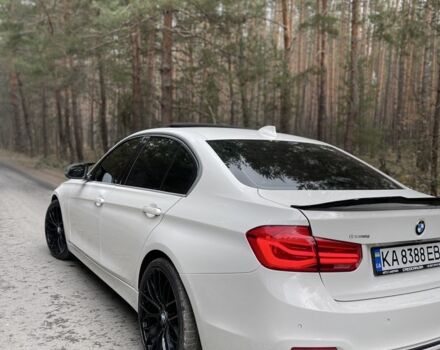 Белый БМВ 3 Серия, объемом двигателя 2 л и пробегом 178 тыс. км за 15500 $, фото 1 на Automoto.ua