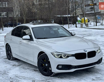 Білий БМВ 3 Серія, об'ємом двигуна 2 л та пробігом 125 тис. км за 18600 $, фото 1 на Automoto.ua