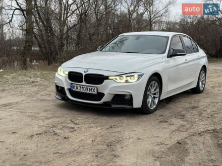 БМВ 3 Серия 2016 в Киеве на Automoto.ua Белый БМВ 3 Серия, объемом двигателя 2 л и пробегом 135 тыс. км за 16500 $, фото 1 на Automoto.ua