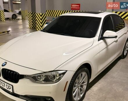 Белый БМВ 3 Серия, объемом двигателя 2 л и пробегом 164 тыс. км за 16500 $, фото 1 на Automoto.ua