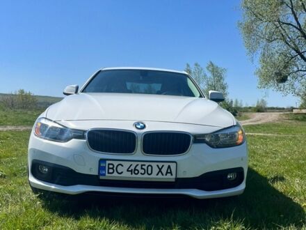 Белый БМВ 3 Серия, объемом двигателя 2 л и пробегом 141 тыс. км за 13500 $, фото 1 на Automoto.ua