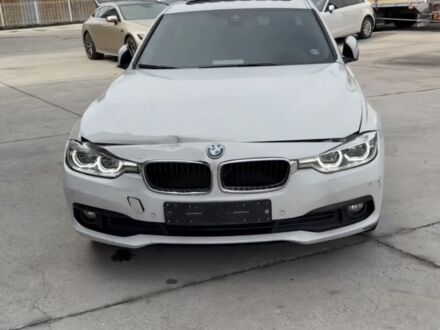Білий БМВ 3 Серія, об'ємом двигуна 2 л та пробігом 86 тис. км за 7600 $, фото 1 на Automoto.ua
