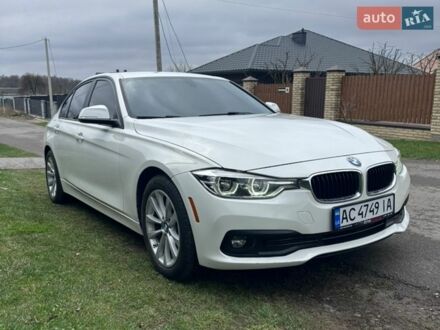 Белый БМВ 3 Серия, объемом двигателя 2 л и пробегом 195 тыс. км за 13300 $, фото 1 на Automoto.ua