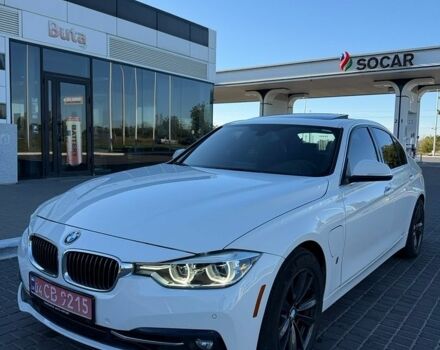 Белый БМВ 3 Серия, объемом двигателя 2 л и пробегом 219 тыс. км за 13000 $, фото 1 на Automoto.ua