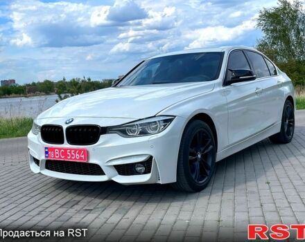 Белый БМВ 3 Серия, объемом двигателя 2 л и пробегом 199 тыс. км за 16900 $, фото 1 на Automoto.ua