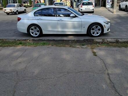 Белый БМВ 3 Серия, объемом двигателя 2 л и пробегом 58 тыс. км за 22000 $, фото 1 на Automoto.ua