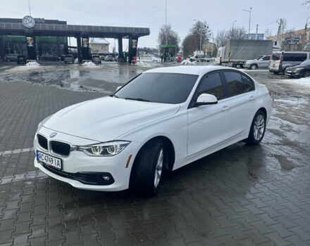 Белый БМВ 3 Серия, объемом двигателя 2 л и пробегом 193 тыс. км за 13900 $, фото 1 на Automoto.ua