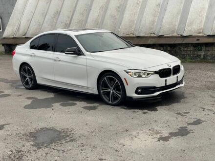 Белый БМВ 3 Серия, объемом двигателя 2 л и пробегом 165 тыс. км за 17500 $, фото 1 на Automoto.ua