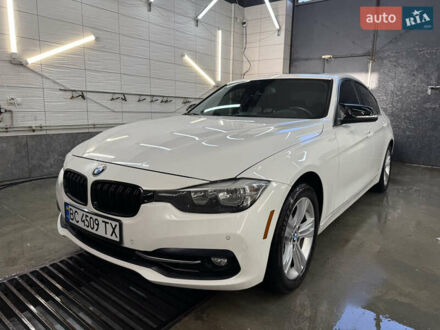 Белый БМВ 3 Серия, объемом двигателя 2 л и пробегом 199 тыс. км за 15900 $, фото 1 на Automoto.ua