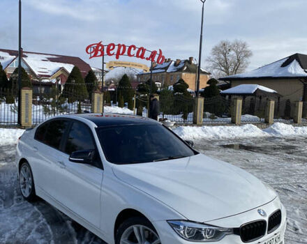 Белый БМВ 3 Серия, объемом двигателя 2 л и пробегом 170 тыс. км за 13700 $, фото 1 на Automoto.ua