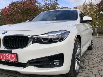 Белый БМВ 3 Серия, объемом двигателя 2 л и пробегом 125 тыс. км за 19100 $, фото 1 на Automoto.ua