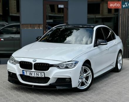 Белый БМВ 3 Серия, объемом двигателя 2 л и пробегом 118 тыс. км за 15900 $, фото 1 на Automoto.ua