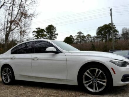 Білий БМВ 3 Серія, об'ємом двигуна 2 л та пробігом 57 тис. км за 11400 $, фото 1 на Automoto.ua