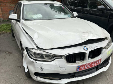 Білий БМВ 3 Серія, об'ємом двигуна 2 л та пробігом 138 тис. км за 11000 $, фото 1 на Automoto.ua