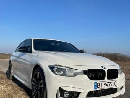 Белый БМВ 3 Серия, объемом двигателя 2 л и пробегом 153 тыс. км за 22600 $, фото 1 на Automoto.ua
