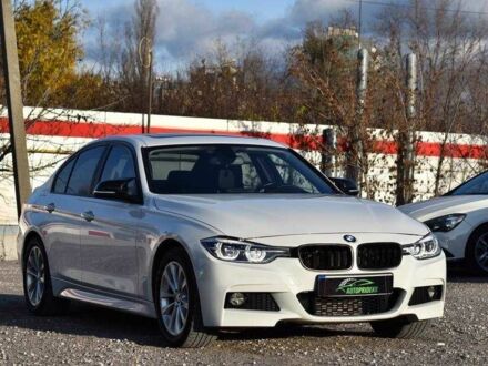 Белый БМВ 3 Серия, объемом двигателя 2 л и пробегом 87 тыс. км за 16290 $, фото 1 на Automoto.ua