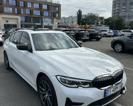 Белый БМВ 3 Серия, объемом двигателя 2 л и пробегом 102 тыс. км за 30999 $, фото 1 на Automoto.ua