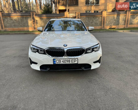 Белый БМВ 3 Серия, объемом двигателя 2 л и пробегом 79 тыс. км за 27700 $, фото 1 на Automoto.ua