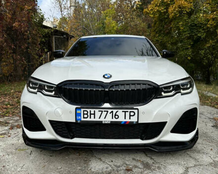 Белый БМВ 3 Серия, объемом двигателя 2 л и пробегом 61 тыс. км за 35000 $, фото 1 на Automoto.ua