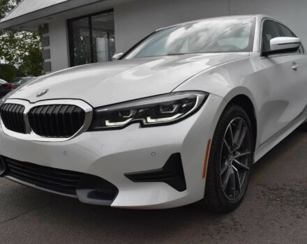 Белый БМВ 3 Серия, объемом двигателя 2 л и пробегом 30 тыс. км за 9800 $, фото 1 на Automoto.ua