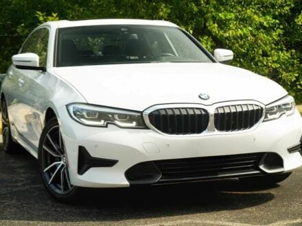 Белый БМВ 3 Серия, объемом двигателя 2 л и пробегом 44 тыс. км за 8000 $, фото 1 на Automoto.ua