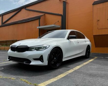 Белый БМВ 3 Серия, объемом двигателя 2 л и пробегом 46 тыс. км за 8400 $, фото 1 на Automoto.ua