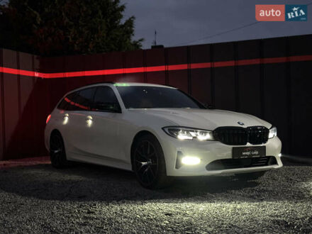 Белый БМВ 3 Серия, объемом двигателя 2 л и пробегом 214 тыс. км за 26500 $, фото 1 на Automoto.ua