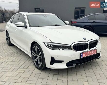 Белый БМВ 3 Серия, объемом двигателя 2 л и пробегом 74 тыс. км за 27500 $, фото 1 на Automoto.ua