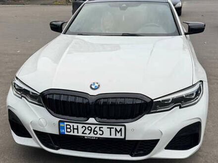 Белый БМВ 3 Серия, объемом двигателя 2 л и пробегом 47 тыс. км за 27700 $, фото 1 на Automoto.ua
