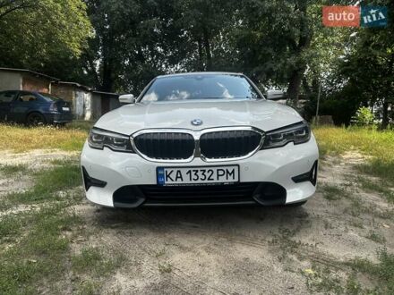 БМВ 3 Серия 2022 в Киеве на Automoto.ua Белый БМВ 3 Серия, объемом двигателя 2 л и пробегом 111 тыс. км за 29900 $, фото 1 на Automoto.ua