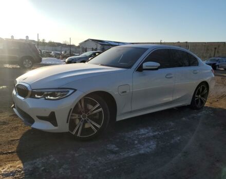 Білий БМВ 3 Серія, об'ємом двигуна 2 л та пробігом 40 тис. км за 35500 $, фото 1 на Automoto.ua