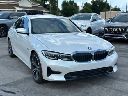 Белый БМВ 3 Серия, объемом двигателя 2 л и пробегом 30 тыс. км за 13500 $, фото 1 на Automoto.ua