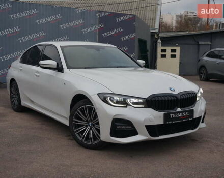 Белый БМВ 3 Серия, объемом двигателя 2 л и пробегом 49 тыс. км за 38500 $, фото 1 на Automoto.ua