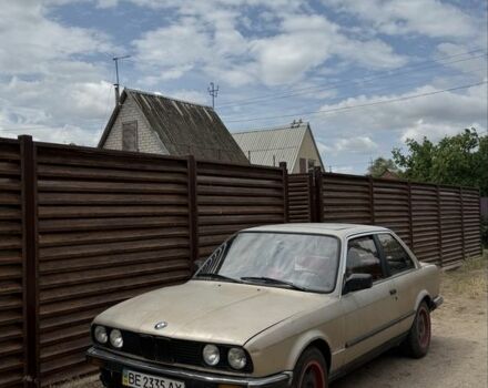 Бежевый БМВ 3 Серия, объемом двигателя 1.8 л и пробегом 500 тыс. км за 2100 $, фото 8 на Automoto.ua