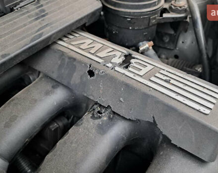 Бежевый БМВ 3 Серия, объемом двигателя 2.5 л и пробегом 255 тыс. км за 4500 $, фото 3 на Automoto.ua