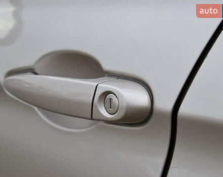 Бежевий БМВ 3 Серія, об'ємом двигуна 2 л та пробігом 149 тис. км за 11500 $, фото 38 на Automoto.ua